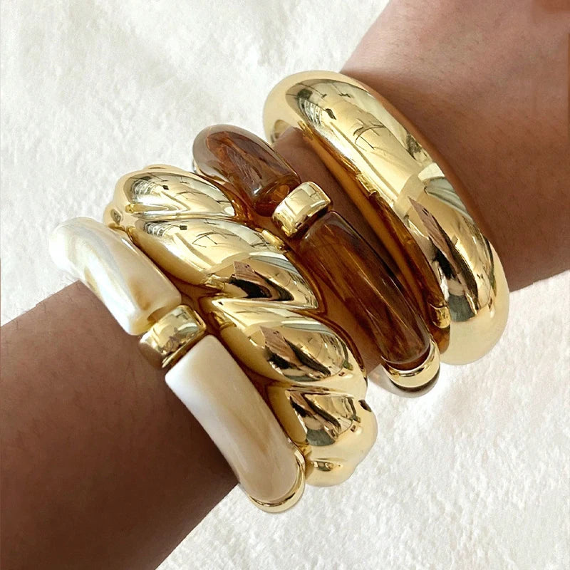Bracciali vintage al polso