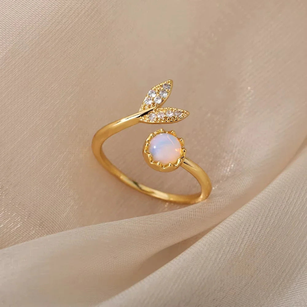 Anello Foglia e Opale in acciaio inossidabile placcato oro 18K